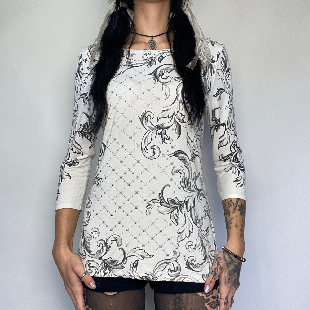 White House Black Market White Scroll Print Rhinestone 3/4 Sleeve Scoop Top S
